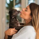 Qué piensan los Perros cuando les das besos